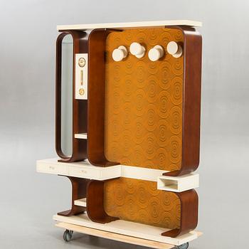 An Italien 1960+/70s hall furniture.