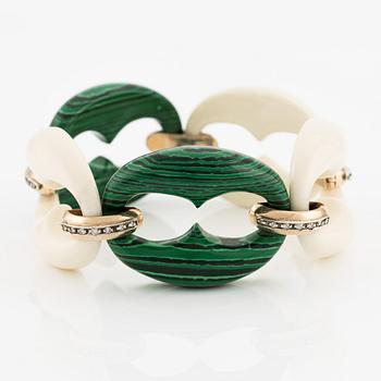 Bracelet, gold and silver with malachite imitation and brilliant-cut diamonds.