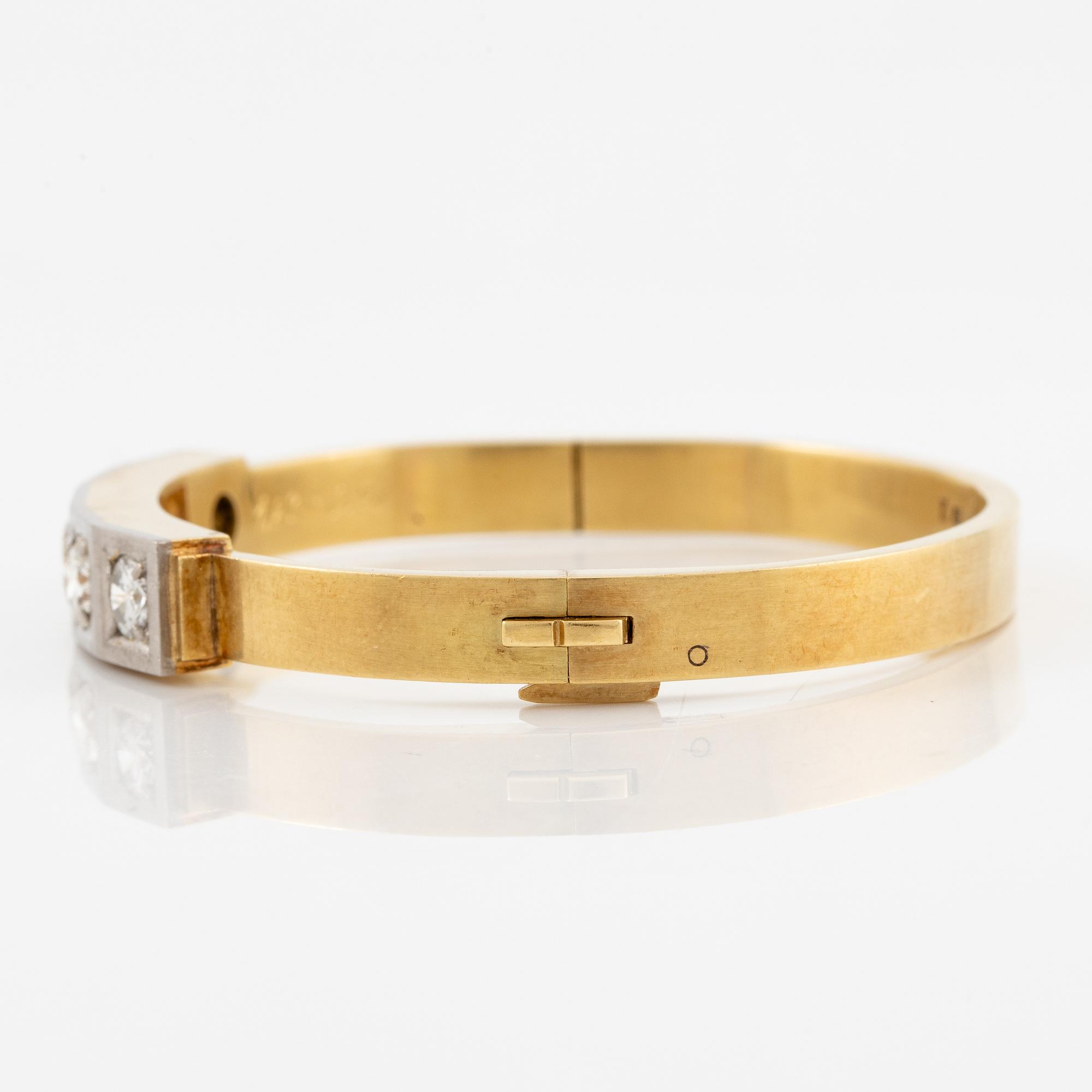 Wiwen Nilsson, Wiwen Nilsson, a bracelet, 18K gold with round brilliant-cut diamonds, Lund 1962.