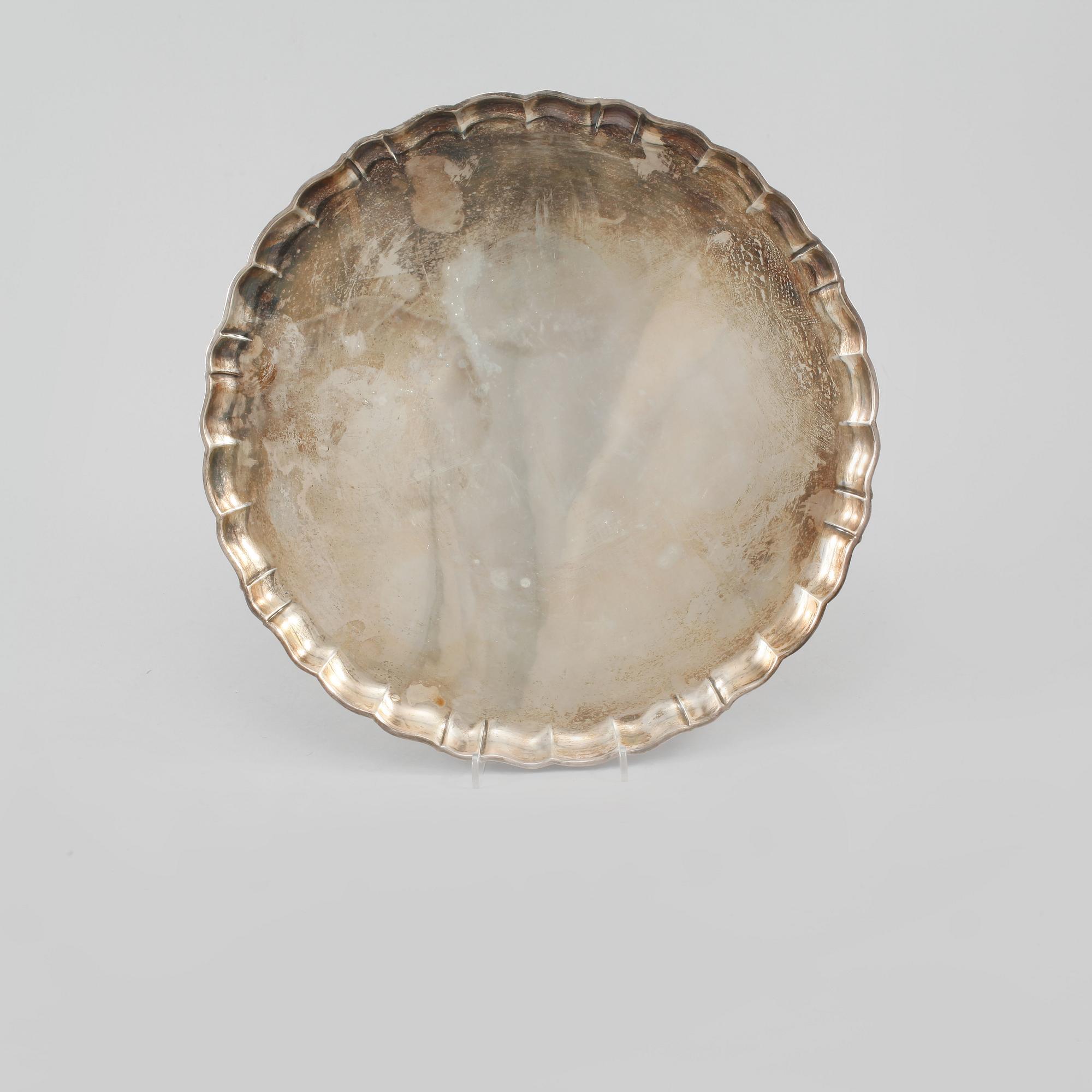 FAT, silver, C G Hallberg, Stockholm, 1947, vikt 1004 gram.