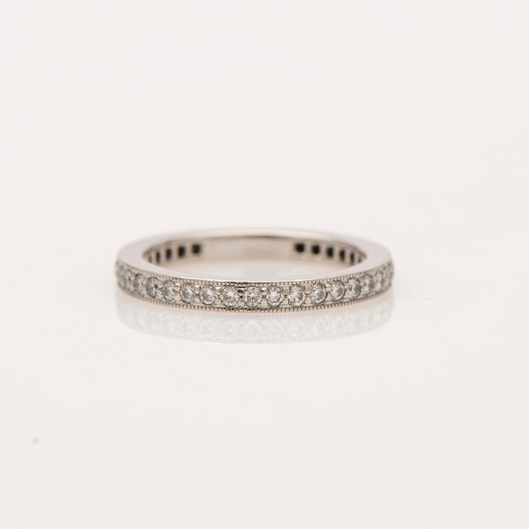 Tiffany & Co, ring, platinum with brilliant-cut diamonds.