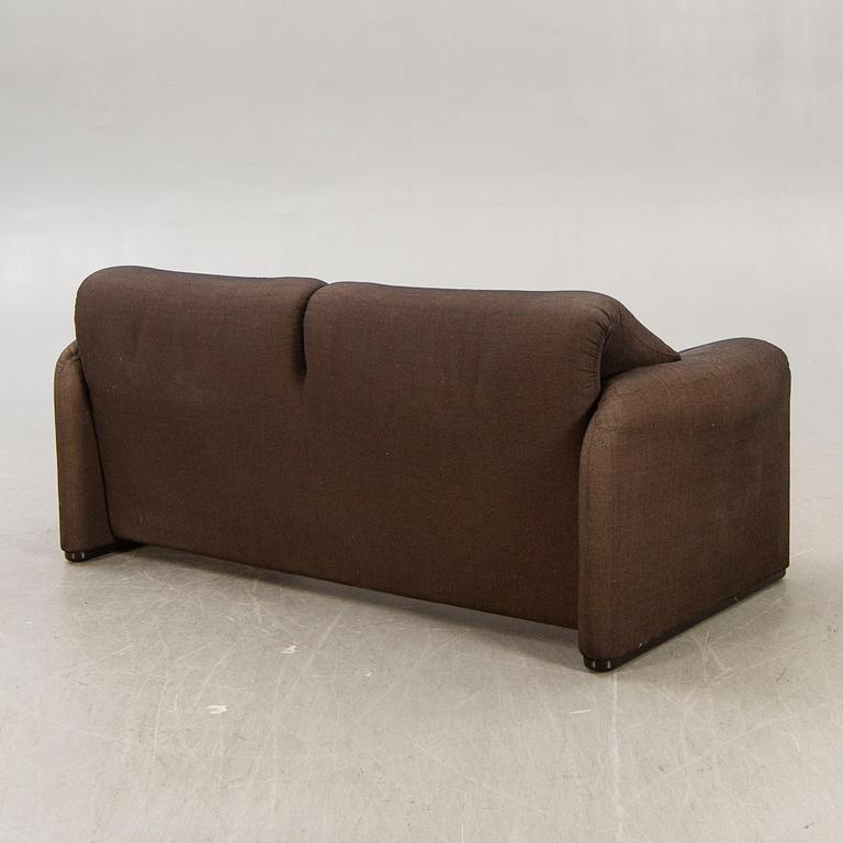 Vico Magistretti, sofa, "Maralunga", for Cassina, late 20th century.
