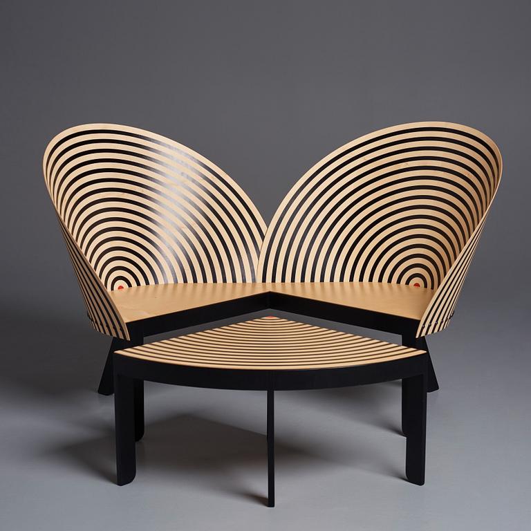 Nanna Ditzel, a 'Bench for two' with table, model 2600 & 2601, Frederica Stolefabrik, Denmark, post 1989.