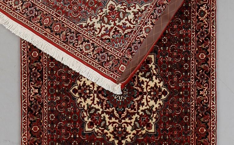 MATTA, Bidjar, ca 245 x 73 cm.