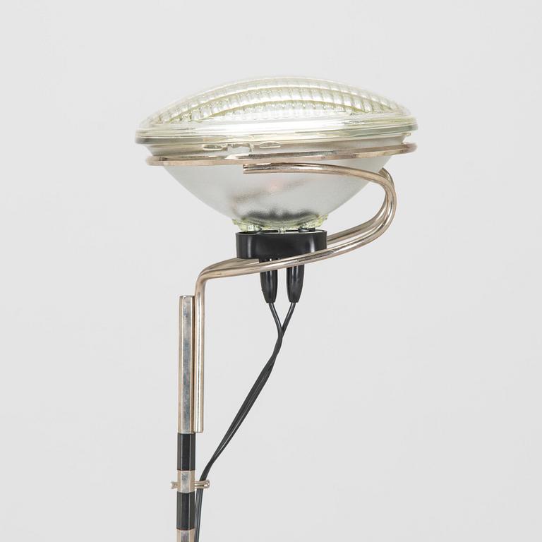 Achille & Pier Giacomo Castiglioni, golvlampa, "Toio", Flos, Italien.