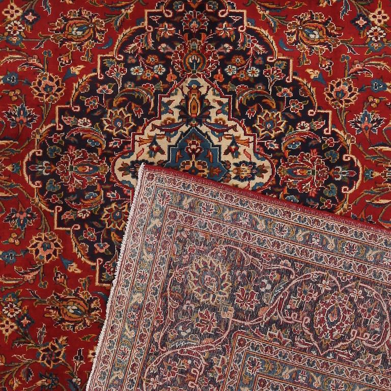 MATTA, Keshan, old, ca 392 x 304 cm.