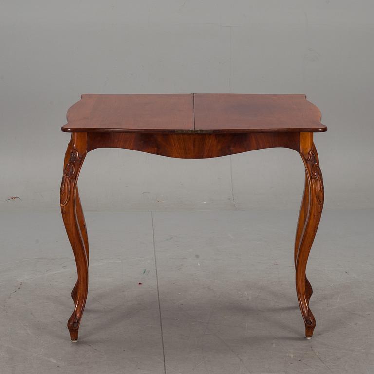SPELBORD, nyrokoko, 1800-talets andra hälft.