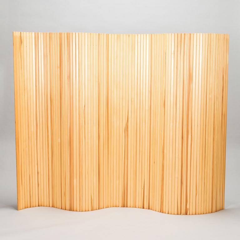 Alvar Aalto, a late 20th century '100' folding screen for Artek.