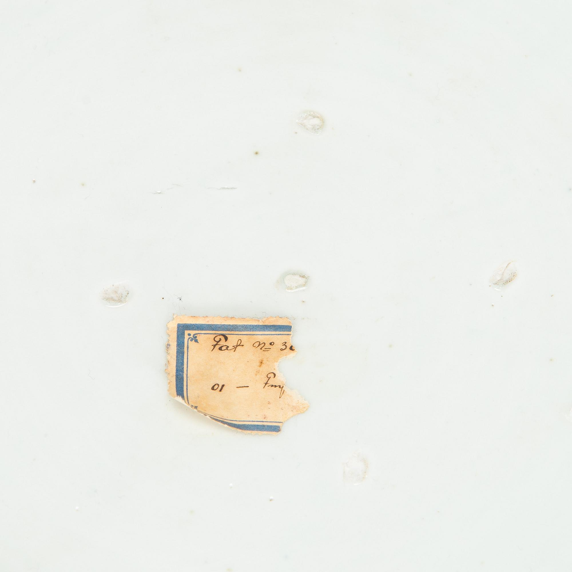 Fat, porslin, Japan tidigt 1900-tal.