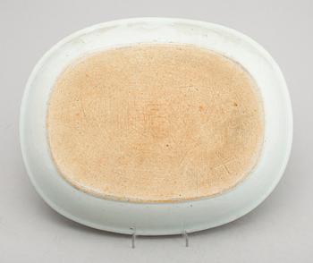 SKÅLFAT, porslin, Kina, 1800-talets första hälft.
