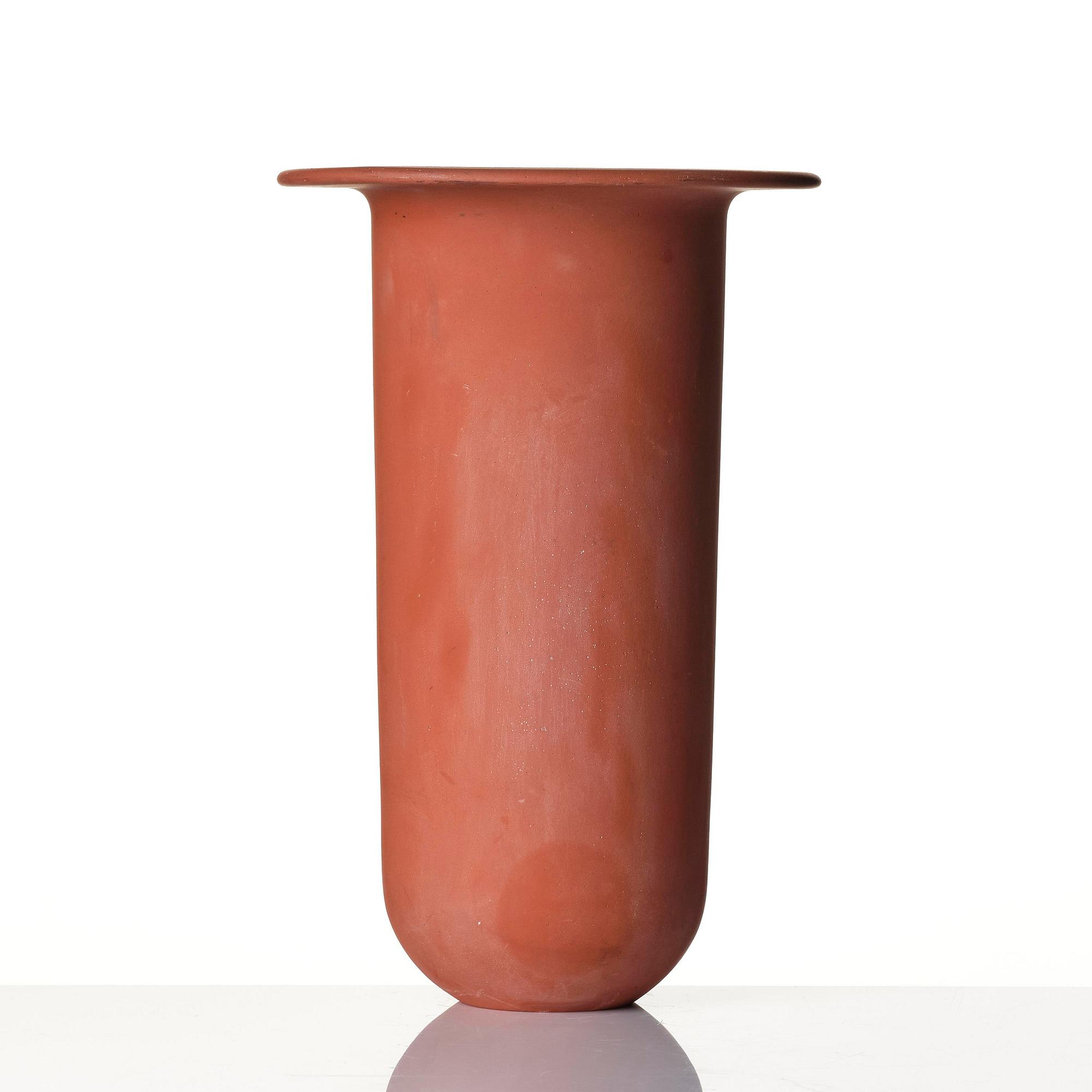 Nick Ross, a vase, "Last of the Free #6", ed. 8, executed in his studio, Stockholm, 2016.