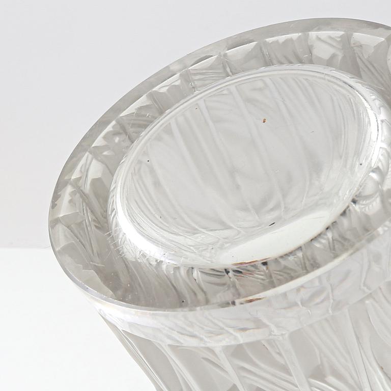 René Lalique,  vas "Ibis" signerad Frankrike 1900-talets andra hälft gjutet glas.