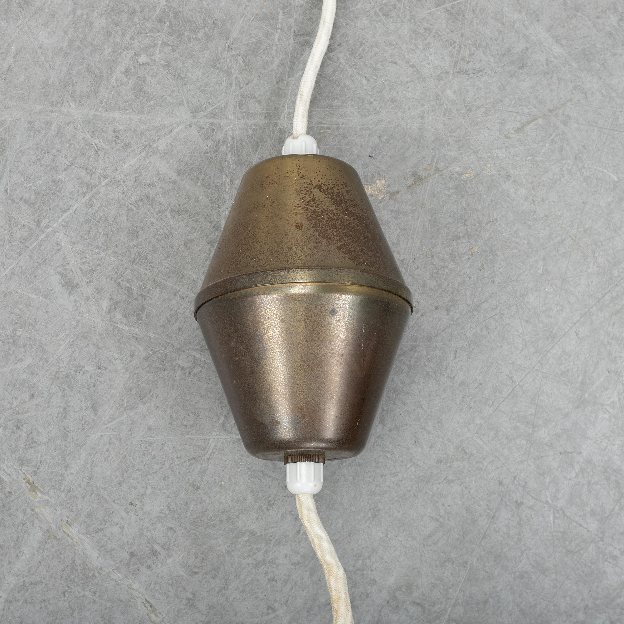 Poul Henningsen, taklampa,  "PH 5/3", Louis Poulsen, Danmark, 1900-talets mitt.