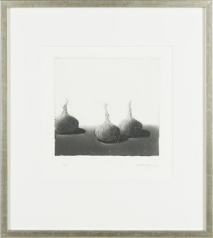 Pentti Kaskipuro, "Three Onions".