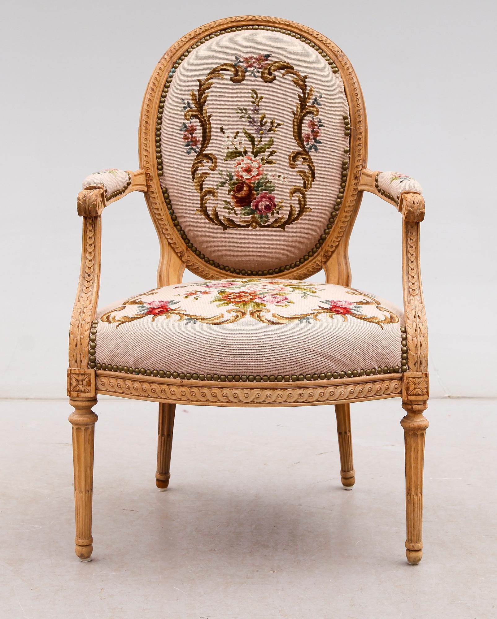 KARMSTOL, Frankrike, Louis XVI-stil, 1800/1900-tal.