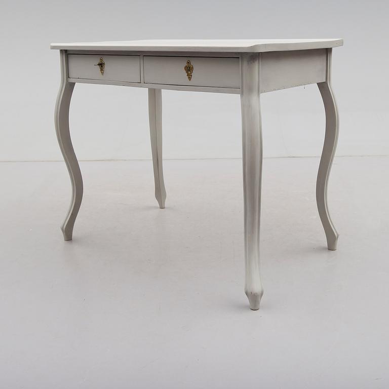 SKRIVBORD, rokokostil, 1800-talets andra hälft.