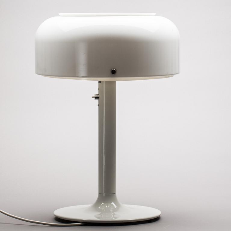 BORDSLAMPA, "Knubbling". Anders Pehrson, Ateljé Lyktan Åhus. 1900-talets andra hälft.