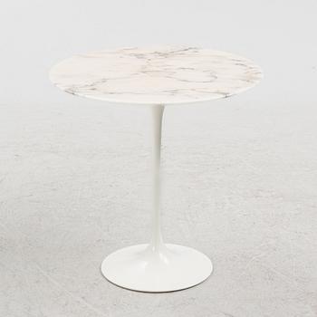 Eero Saarinen, a "Sulip" side table, Knoll Studio.