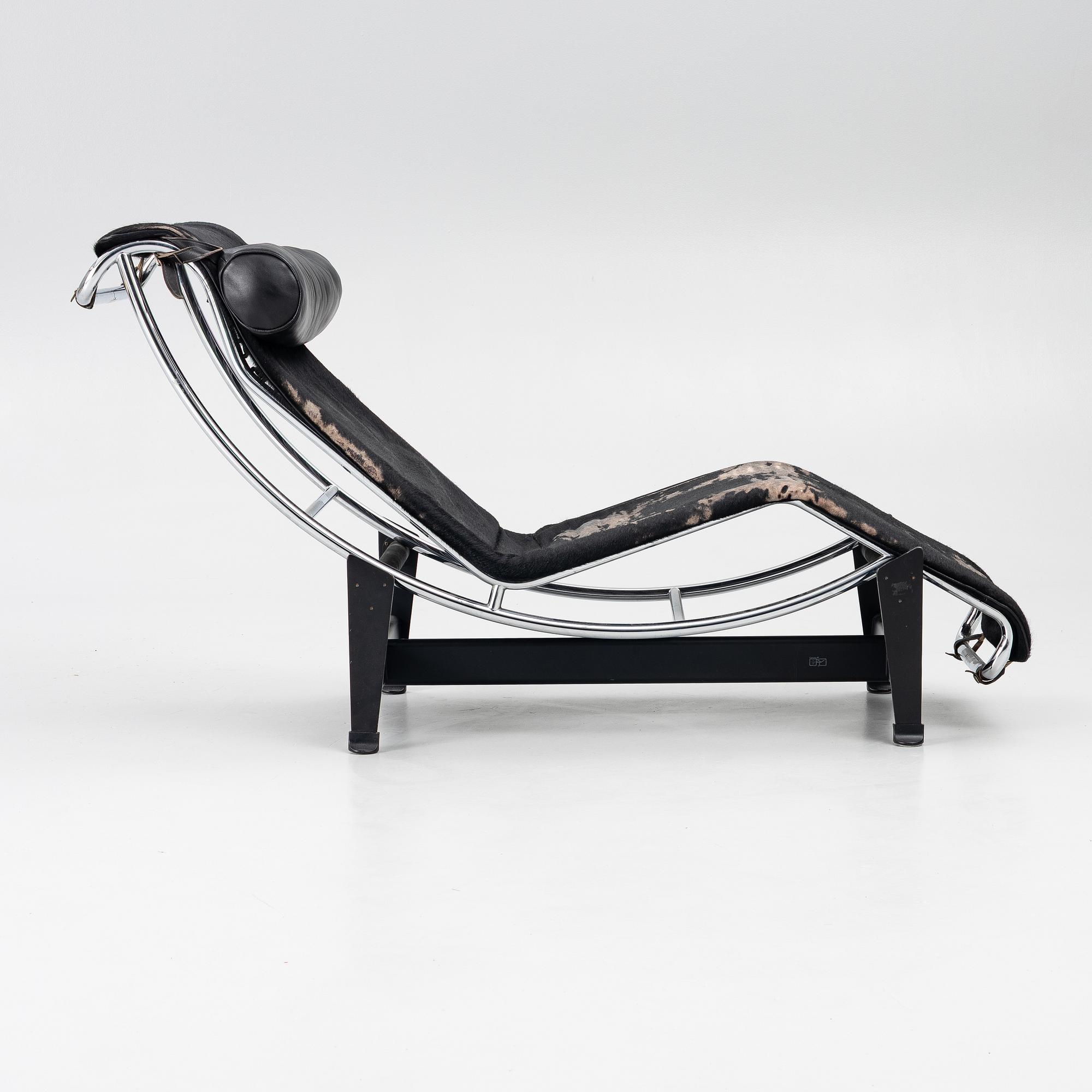 Charlotte Perriand & Le Corbusier, vilstol, "LC4", Cassina, Italien.