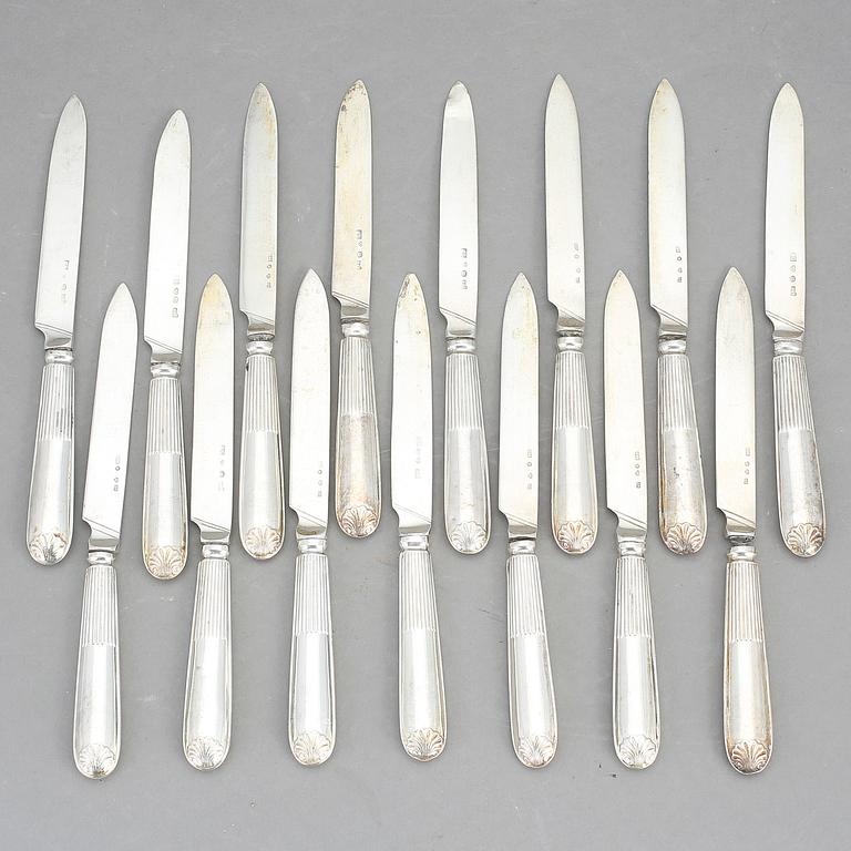 FRUKTKNIVAR, 15 st, silver, bla GAB, bla Stockholm 1800-1900-tal. Tot ca 470 gram.