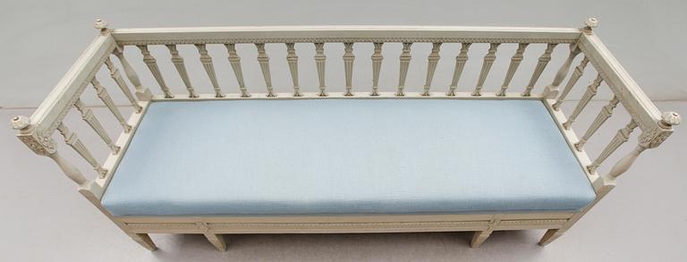 SOFFA, gustaviansk stil, 1800-tal.