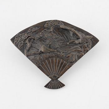 A fan shaped bronze vase, Japan, Meiji (1868-1912).