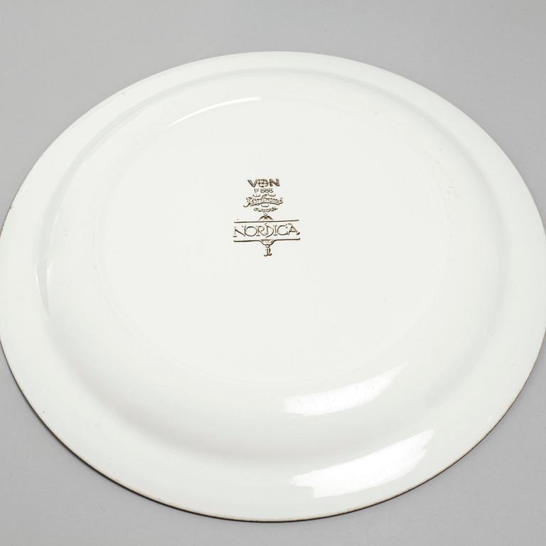 SERVISDELAR, 62 st, porslin, "Nordica", Rörstrand, 1900-talets andra hälft.