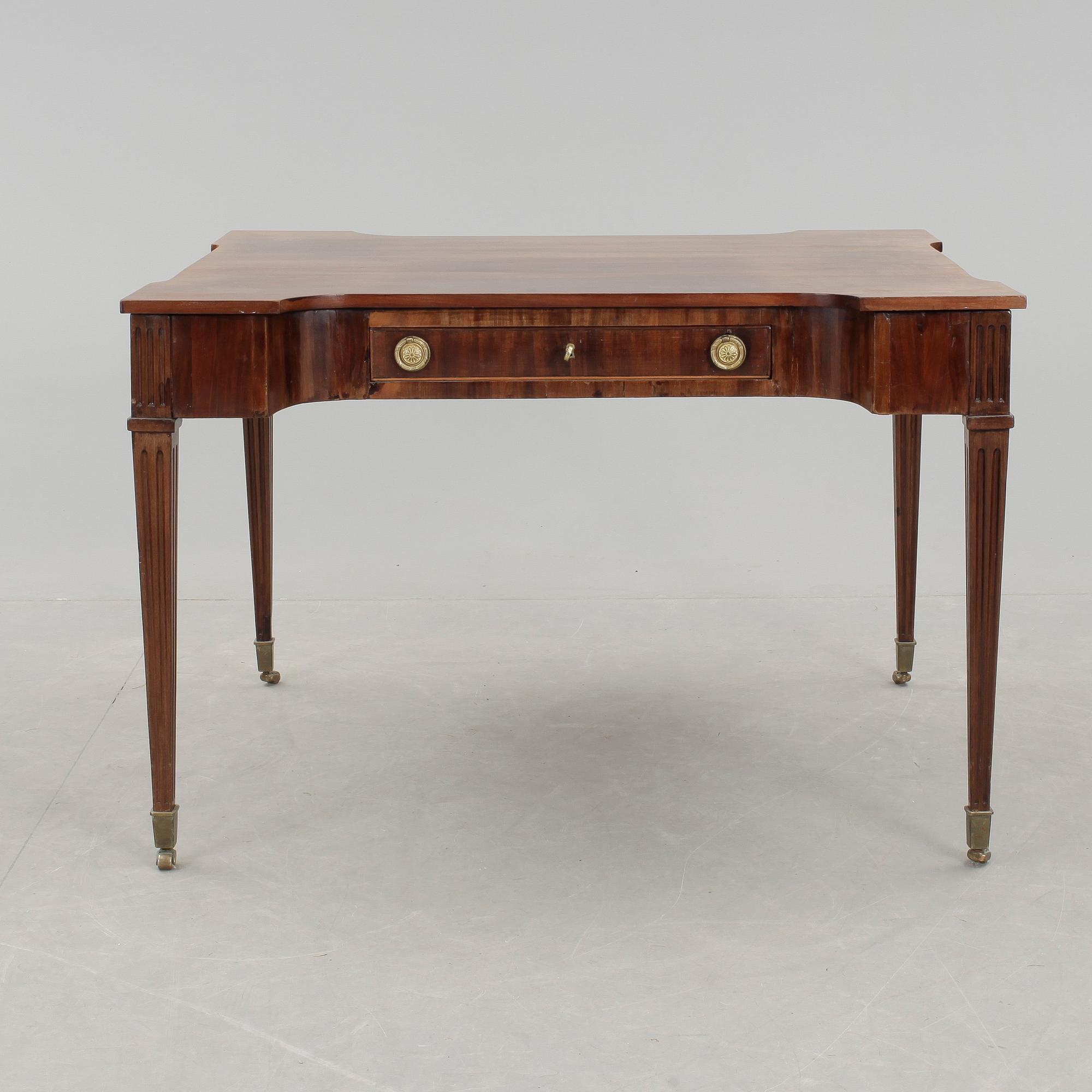 SKRIVBORD, troligen England, 1800-tal.