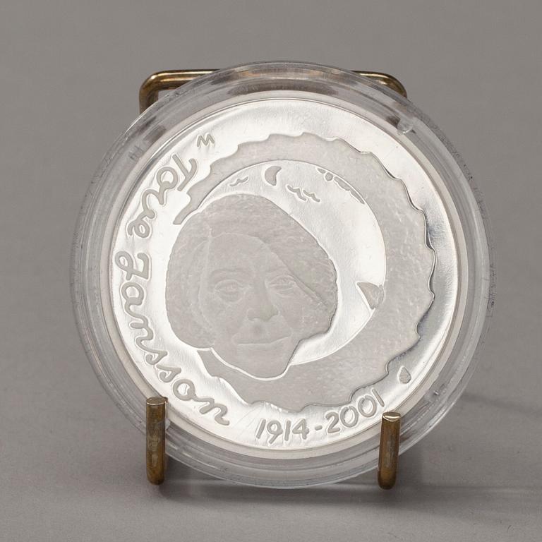 MINNESMYNT, 12 st, "Mumin", 925 silver, 2004-2005. Tot. vikt ca 320 g.