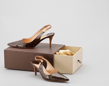 LOUIS VUITTON, dampumps/slingbacks,