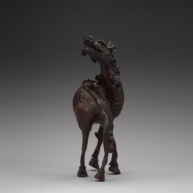 A Japanese bronze censer with cover, 19th Century.