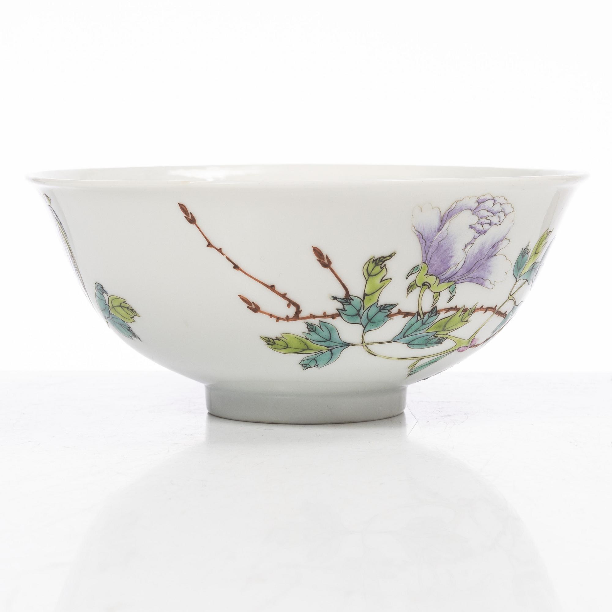 Skål med Guangxus märke, porslin, Kina, 1900-talets första hälft.