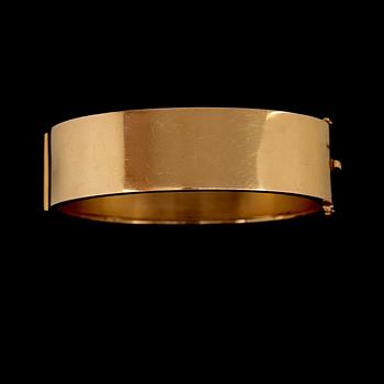 ARMBAND, 18k, Bertil Carlsson, Kungsbacka, 1963. Vikt 68g.