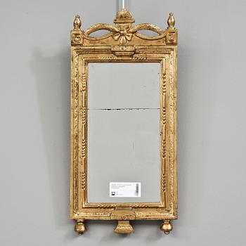 SPEGEL, gustaviansk, omkring sekelskiftet 1800.