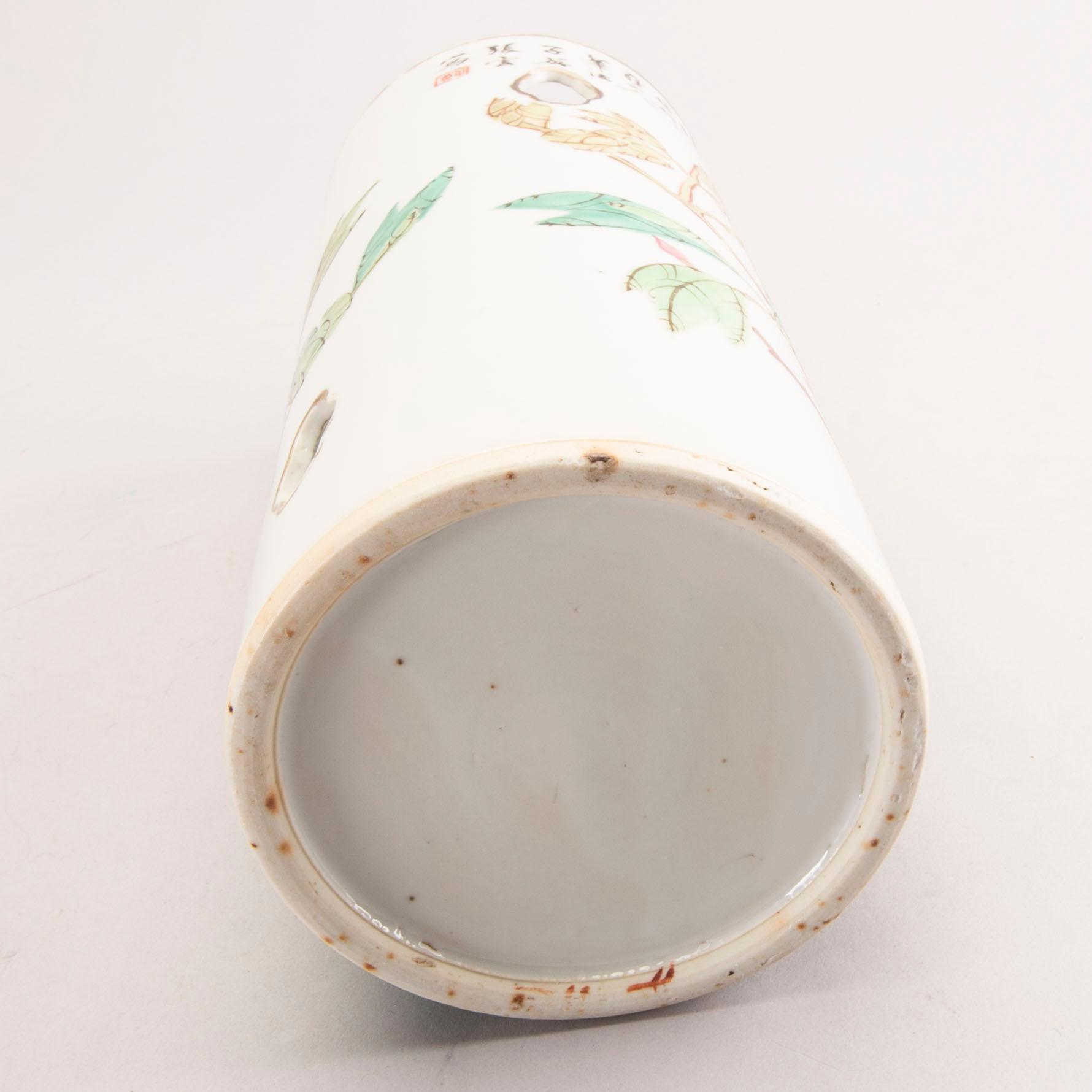A Chinese porcelain hat stand around 1900.