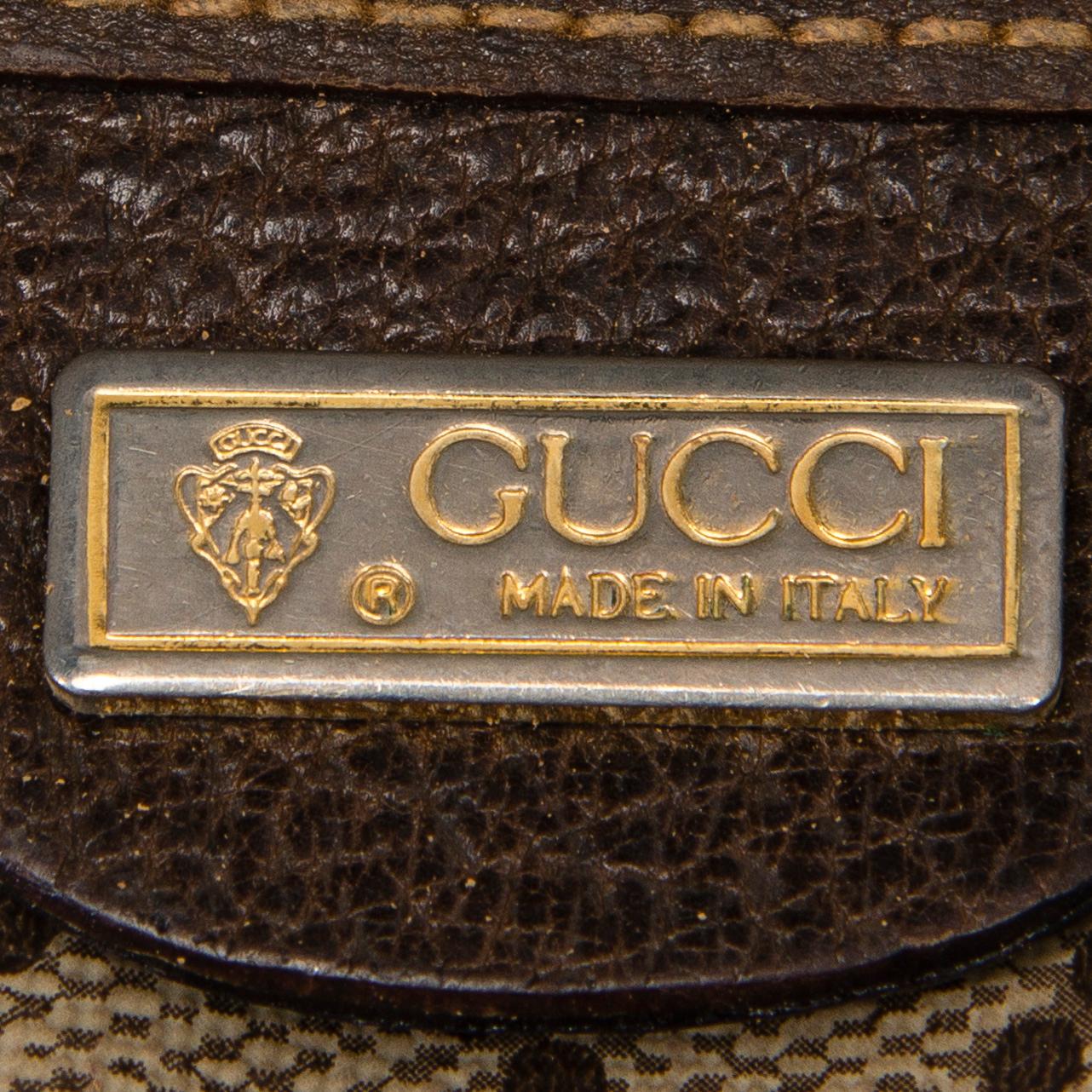 LAUKKU, Gucci.