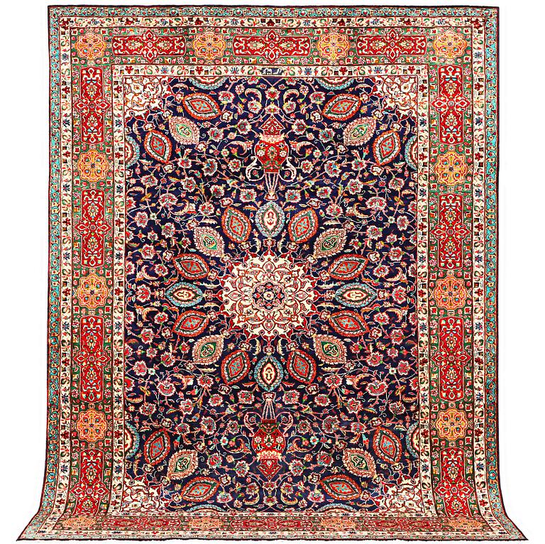 Matta, Keshan, ca. 330 x 244 cm.