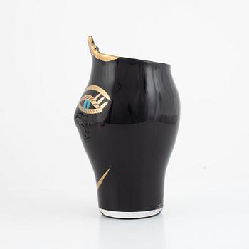Ulrica Hydman-Vallien, vase, glass, from the "Open Minds" series, Kosta Boda, Limited Edition.