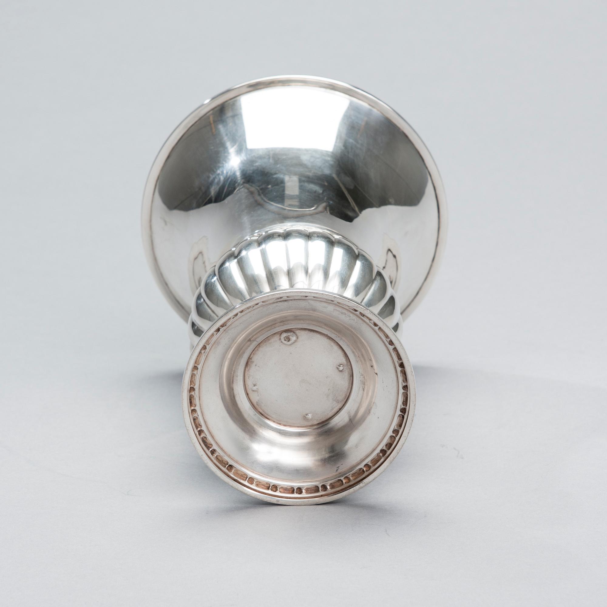 VAS, silver, Hopeakeskus, Tavastehus 1939. Vikt 408 g.