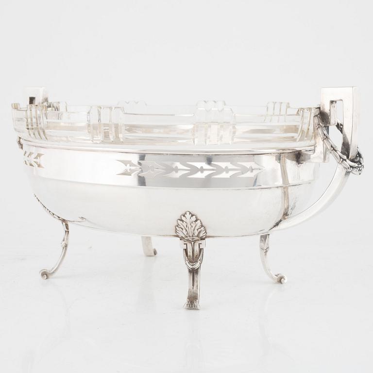 A Swedish silver and glass Jardinière/bowl, mark of K Anderson, Stockholm, early 20th century.