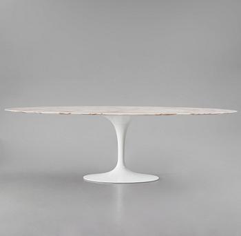 Eero Saarinen, a 'Tulip' dining table, Knoll International, 2017.
