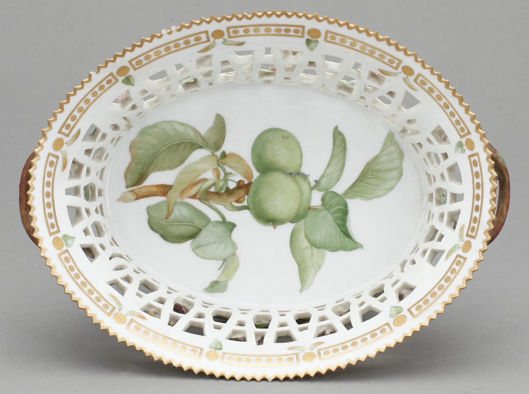 SKÅL, porslin, "Flora Danica", Royal Copenhagen.
