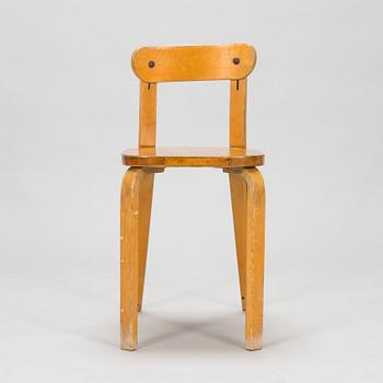 Alvar Aalto, a 1940's office chair for O.Y. Huonekalu-ja Rakennustyötehdas A.B.