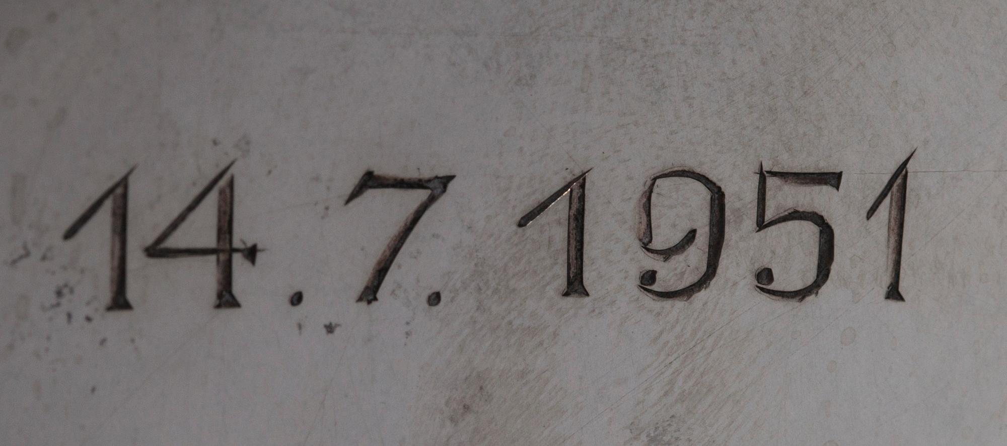 DRYCKESKANNA, silver, Auran Kultaseppä, Åbo 1948. Vikt 892 g.