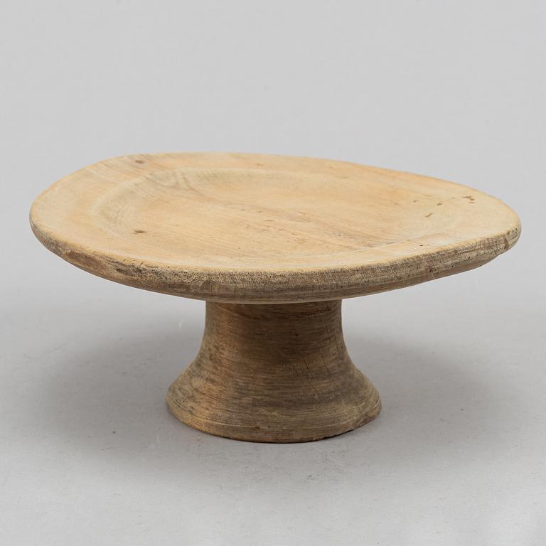 A Swedish wooden bowl and dish, 19th-20-th century.