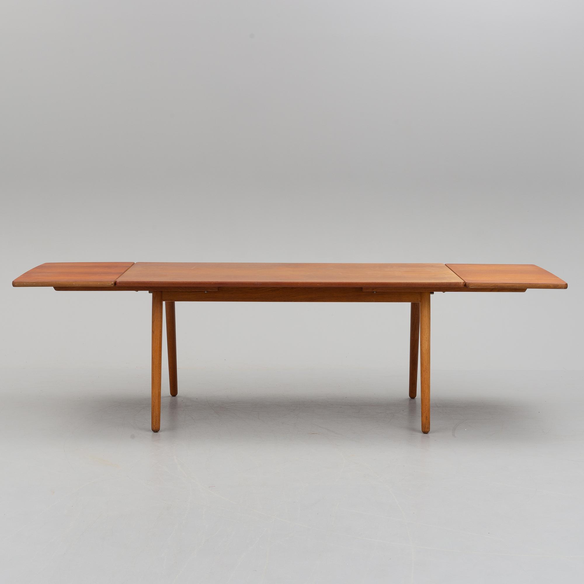 POUL M. VOLTHER, matbord, modell C35B,FDB Møbler, Danmark, 1900-talets andra hälft.