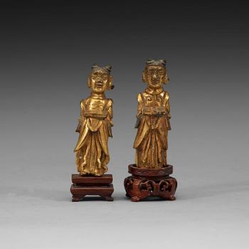 153. Two gilt bronze figures, Ming Dynasty, 17th century.