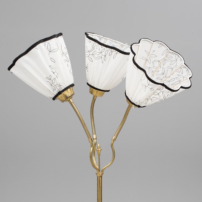 GOLVLAMPA, märkt AJH, 1900-talets mitt.
