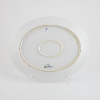 Serving platter, 3 pieces, "Musselmalet", fluted, Royal Copenhagen, Denmark.