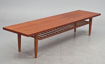 BÄNK. "Domi 27" design Nils Jonsson för Hugo Troeds. "Bra Bohag". 1950/60-tal.